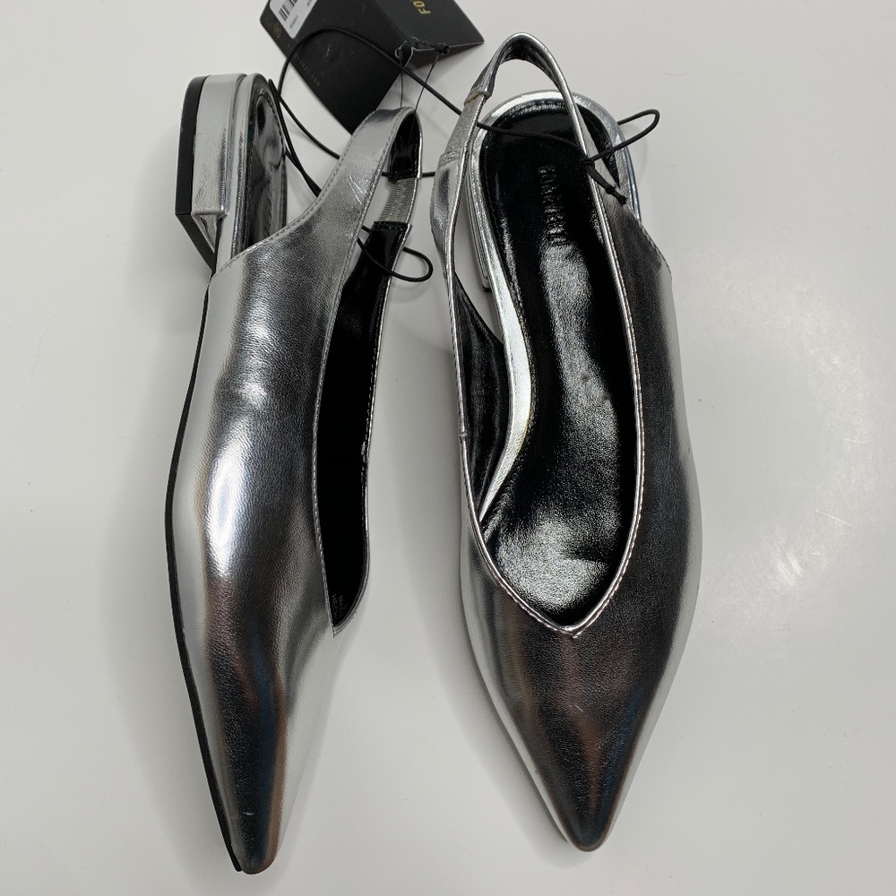 NEW Forever 21 | Pointed Retro Silver Flats sz 7.5